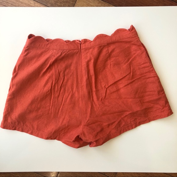 June & hudson coral linen scallop shorts - Picture 2 of 3